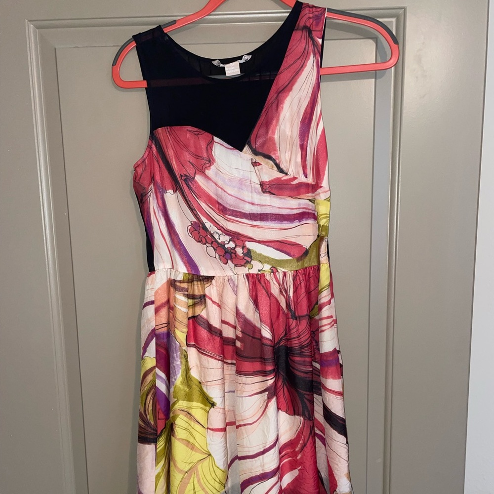 Cocktail dress - HYP - Size 4 - sheer back